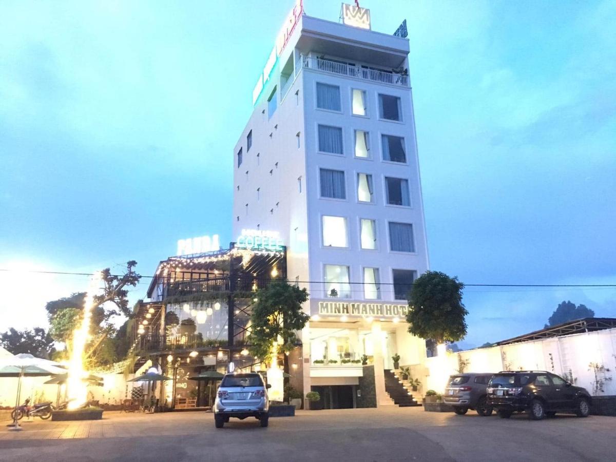 פלייקו Minh Manh Hotel 2 מראה חיצוני תמונה