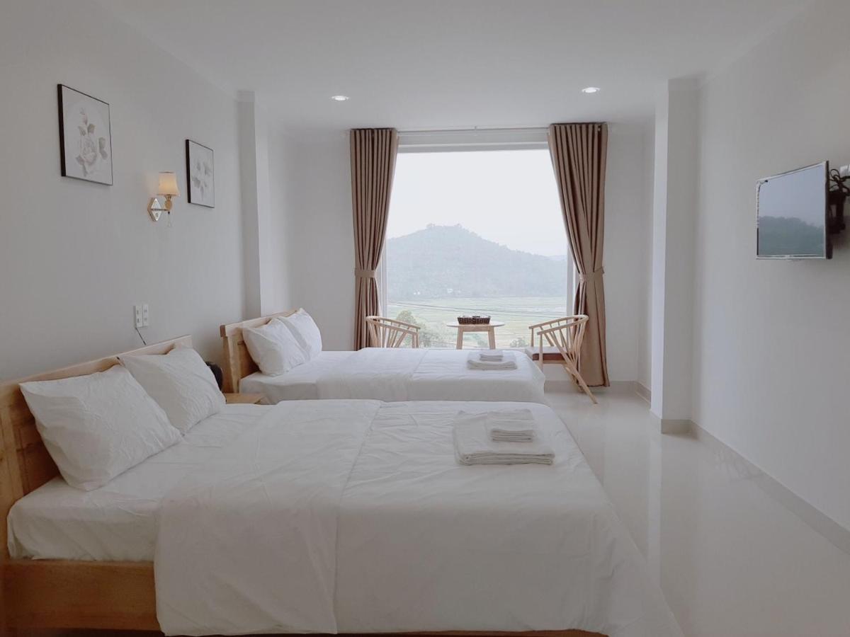פלייקו Minh Manh Hotel 2 מראה חיצוני תמונה